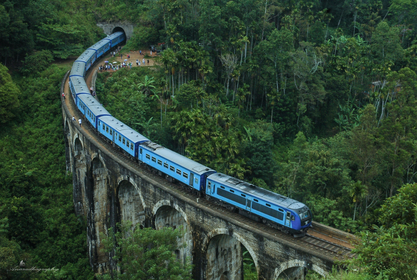 nine bridge arch, sri lanka